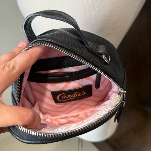 Candie's Black Crossbody with Pink details versatile crossbody shoulder Purse - Picture 5 of 11